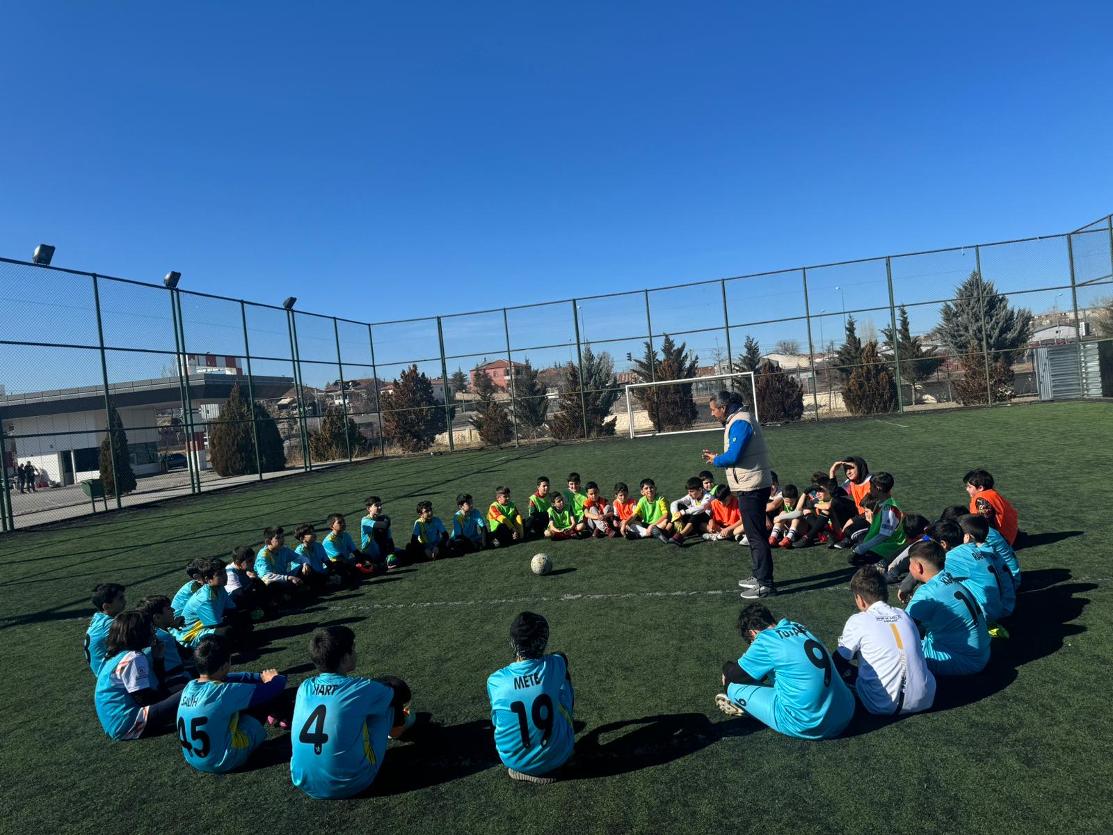 Erva Spor Okullari 2. Valilik Kupasi Futbol Turnuvasi