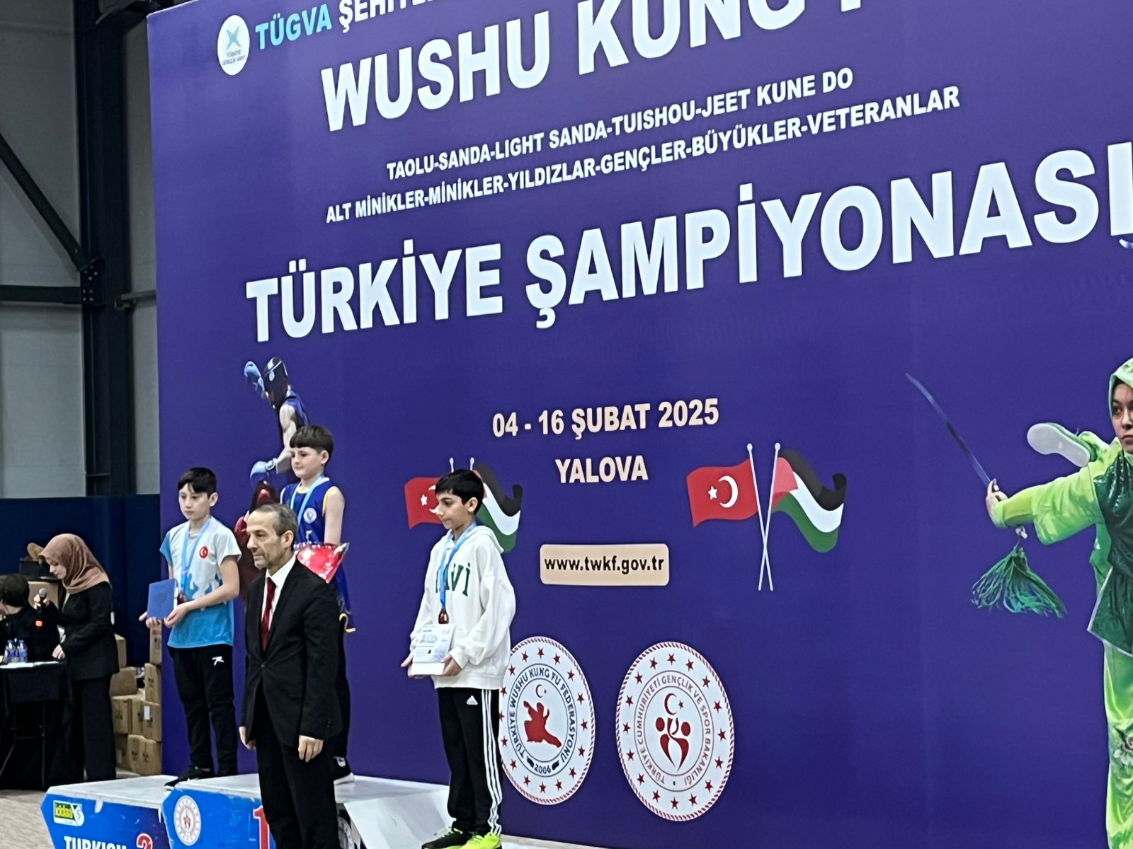 YESEVI ERVA SPOR KULÜBÜMÜZDEN WUSHU KUNG-FU SAMPIYONASINDAN 2 DERECE